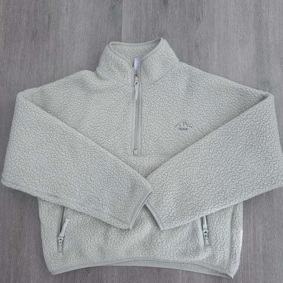 Aritzia Polartec Thermal Pro Half-Zip Sweatshirt - Picture 1 of 3